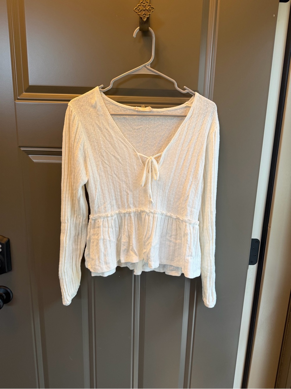 Altar'd State Ivory Peplum Tie-Front Long Sleeve Top, Size S